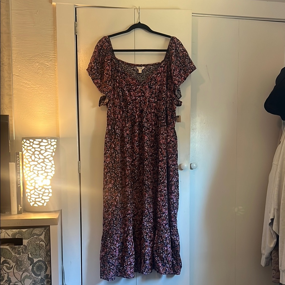 Terra & Sky Black and Pink Floral Midi Dress